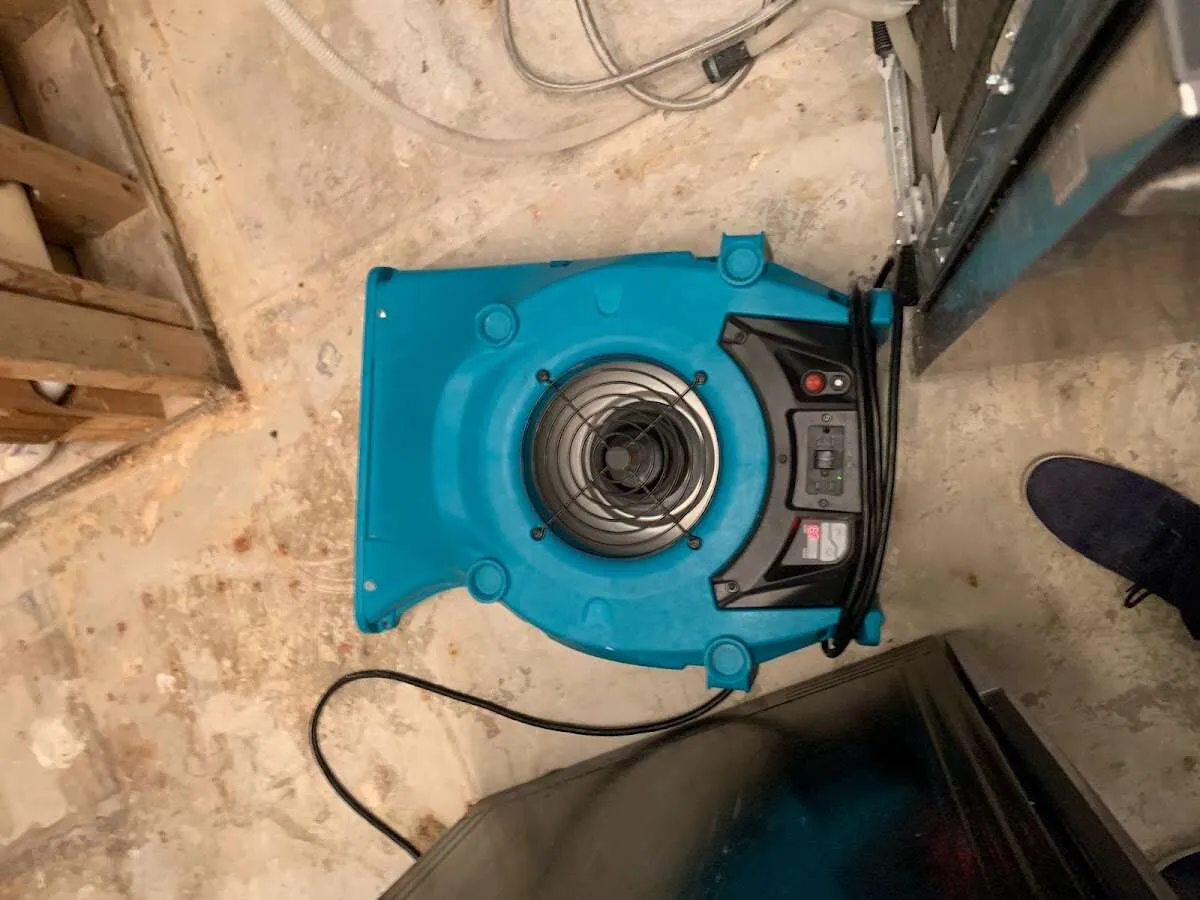 Air mover drying equipment for Mold Remediation & Removal in Kalamazoo